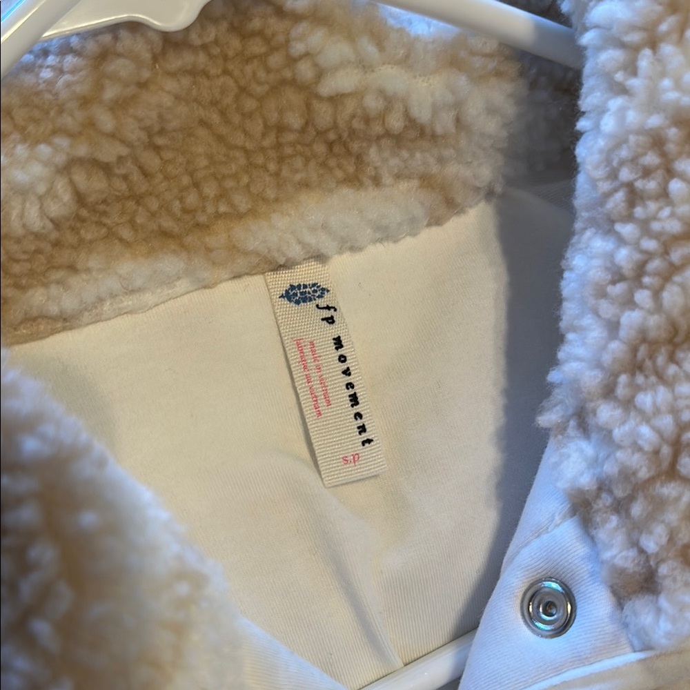 Free People Geometric Fleece Snap Up Jacket Size S - Picture 4 of 4